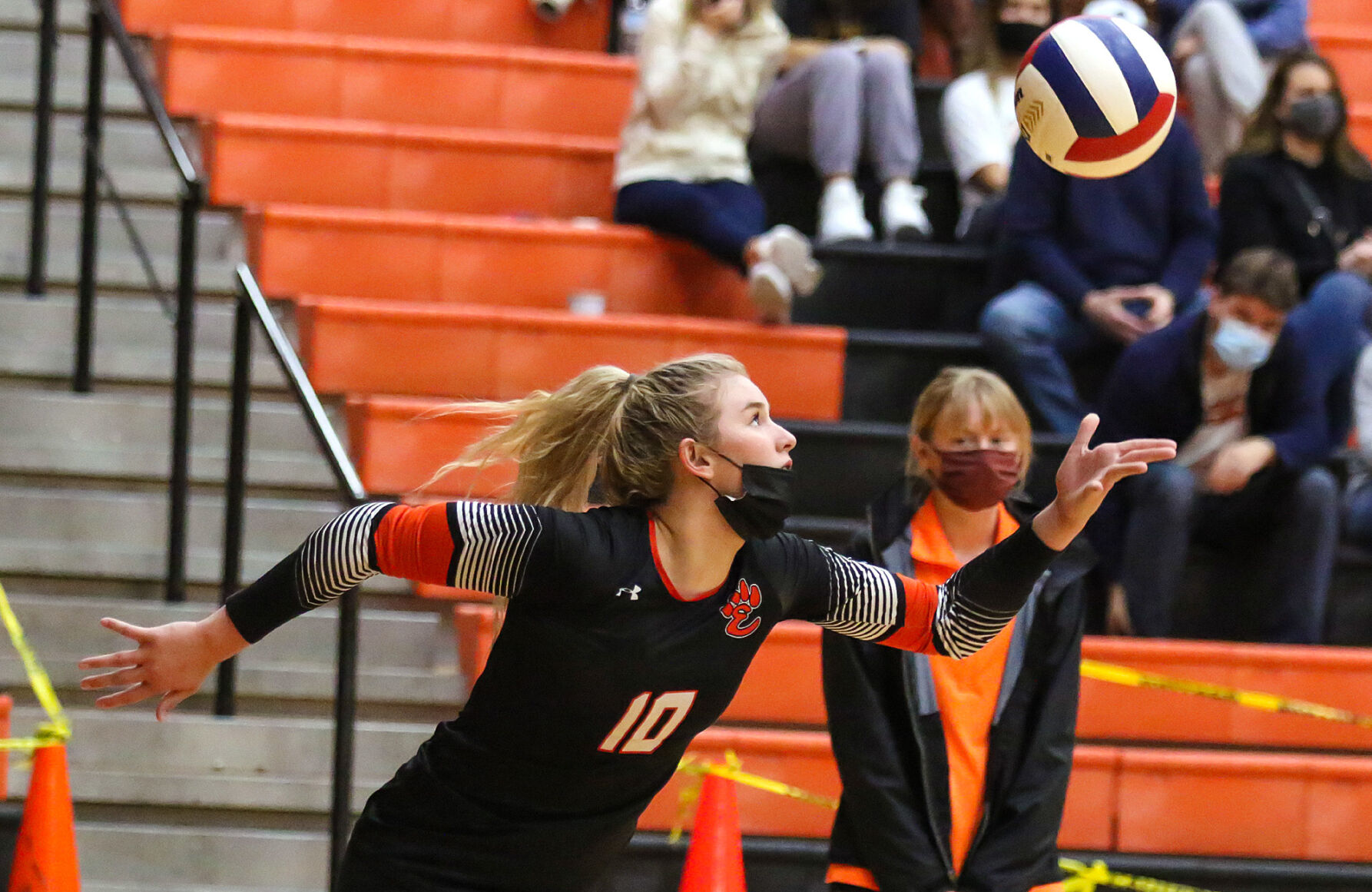 Edwardsville vs. O'Fallon girls volleyball